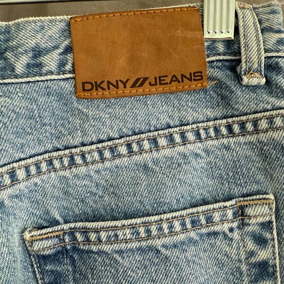 Vintage DKNY Jeans 4R High Rise Straight Leg Light Wash 100% Cotton 90s Y2K - Picture 10 of 16